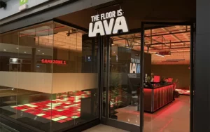 Foto The Floor Is Lava 1